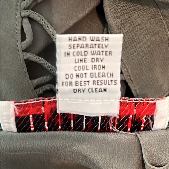 100% Silk Short Sleeve Tee Top - Picture 6 of 6